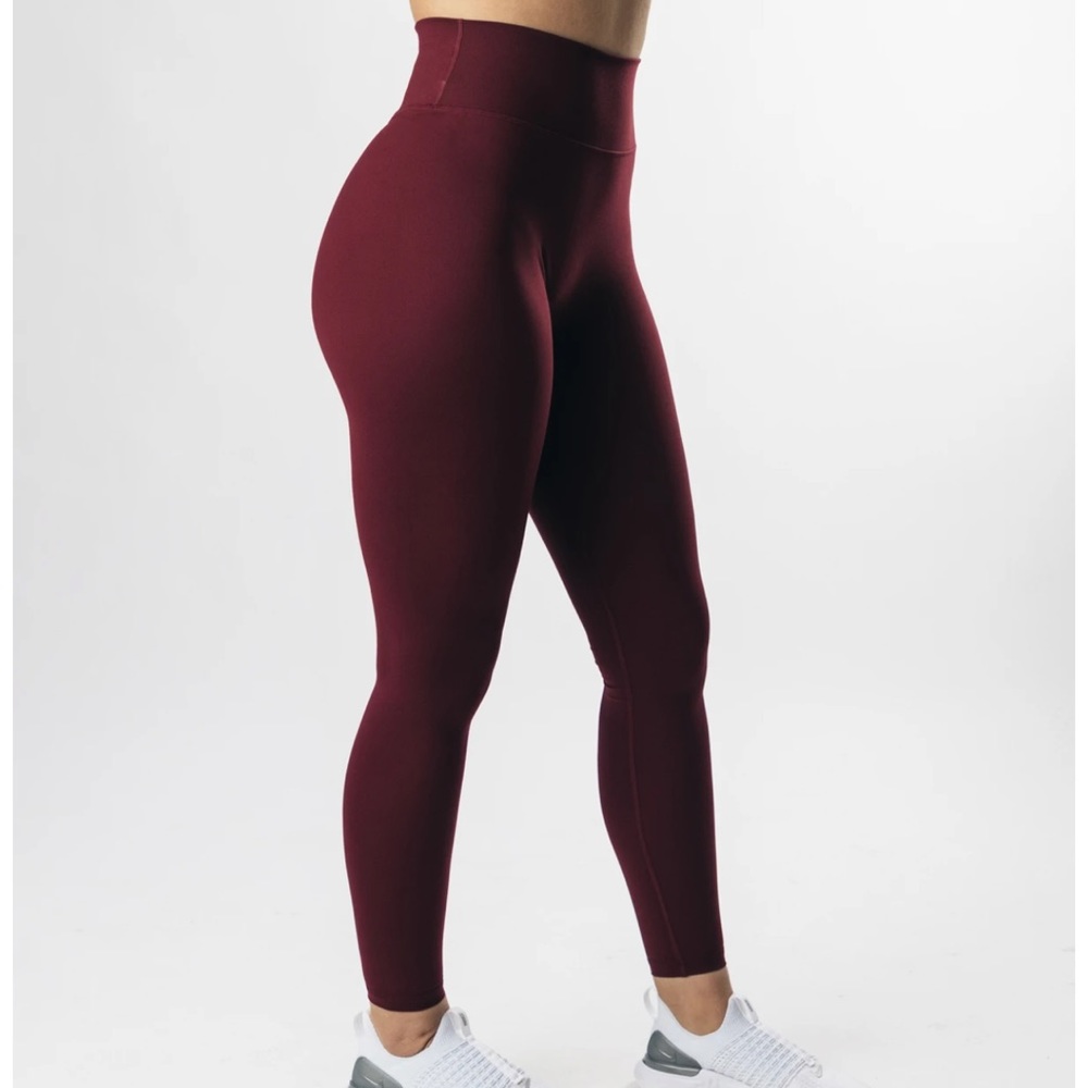 Alphalete Alphalux Essential Leggings - Picture 2 of 5